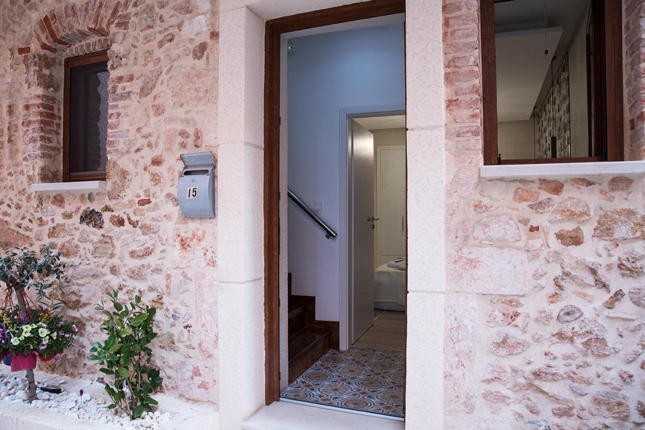Edward Luxury Suites Χανιά Εξωτερικό φωτογραφία