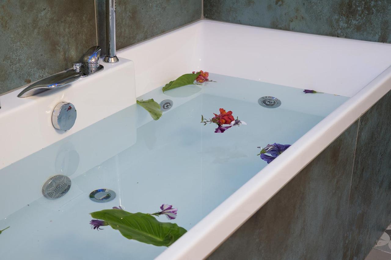 Edward Luxury Suites Χανιά Εξωτερικό φωτογραφία