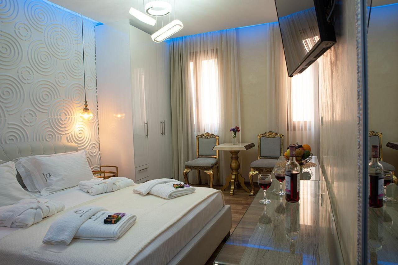 Edward Luxury Suites Χανιά Εξωτερικό φωτογραφία